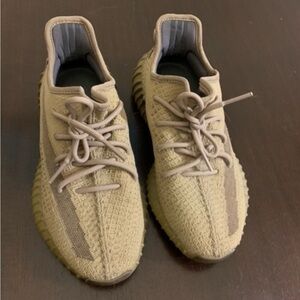 Yeezy Boost Brown Men’s 7.5